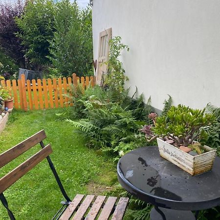 Ferienwohnung Nele Waldesch Exterior photo